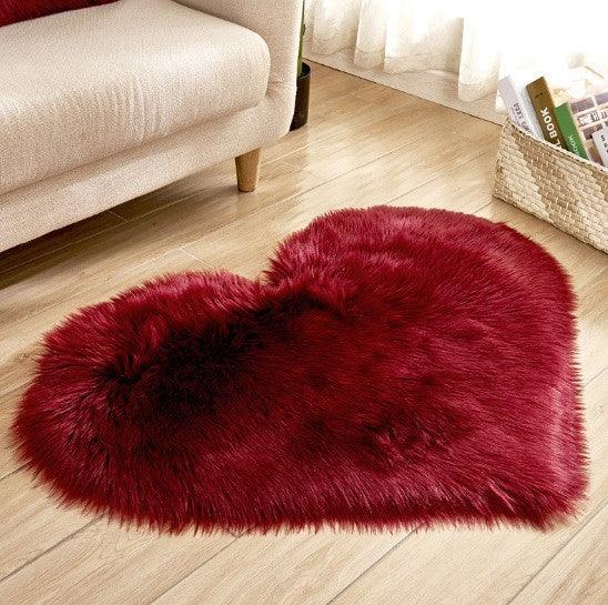 Heart-Shaped Plush Rugs: 3 Sizes for Soft Home Decor - Dreamy-Designs Store Online