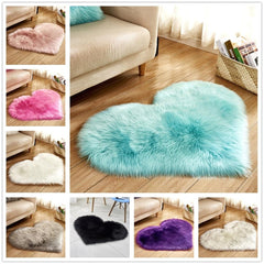 Heart-Shaped Plush Rugs: 3 Sizes for Soft Home Decor - Dreamy-Designs Store Online