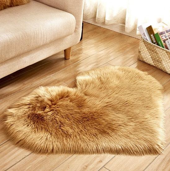 Heart-Shaped Plush Rugs: 3 Sizes for Soft Home Decor - Dreamy-Designs Store Online