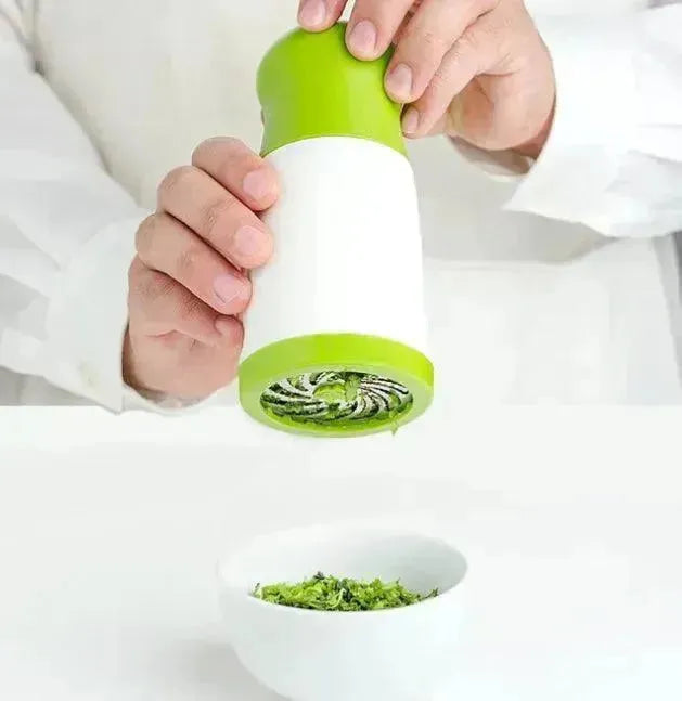 Herb Grinder Spice Mill Parsley Shredder Chopper (16.5*7.2CM) - Quick Fresh Herb Mincer / Dishwasher Safe / Ergonomic Design / Stainless Steel Blades - Dreamy-Designs Store Online