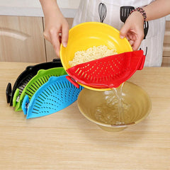 Silicone Clip-on Pot Pan Bowl Funnel Oil Strainer / Creative Rice Washing Colander / Draining Liquid Tool (Fits All Pot Sizes) - Dreamy-Designs Store Online