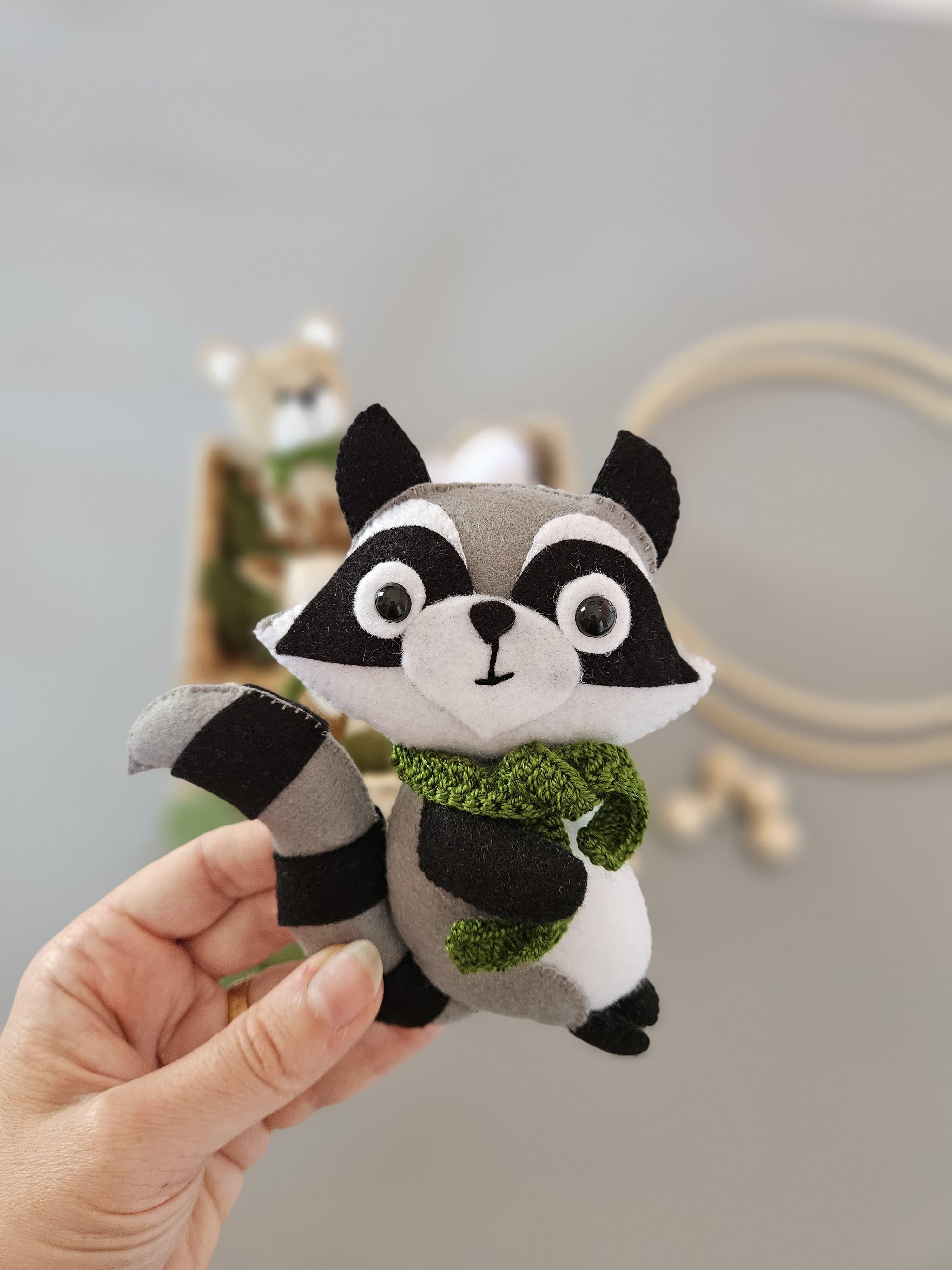 Craft a Woodland Mobile for Baby - Dreamy-Designs Store Online