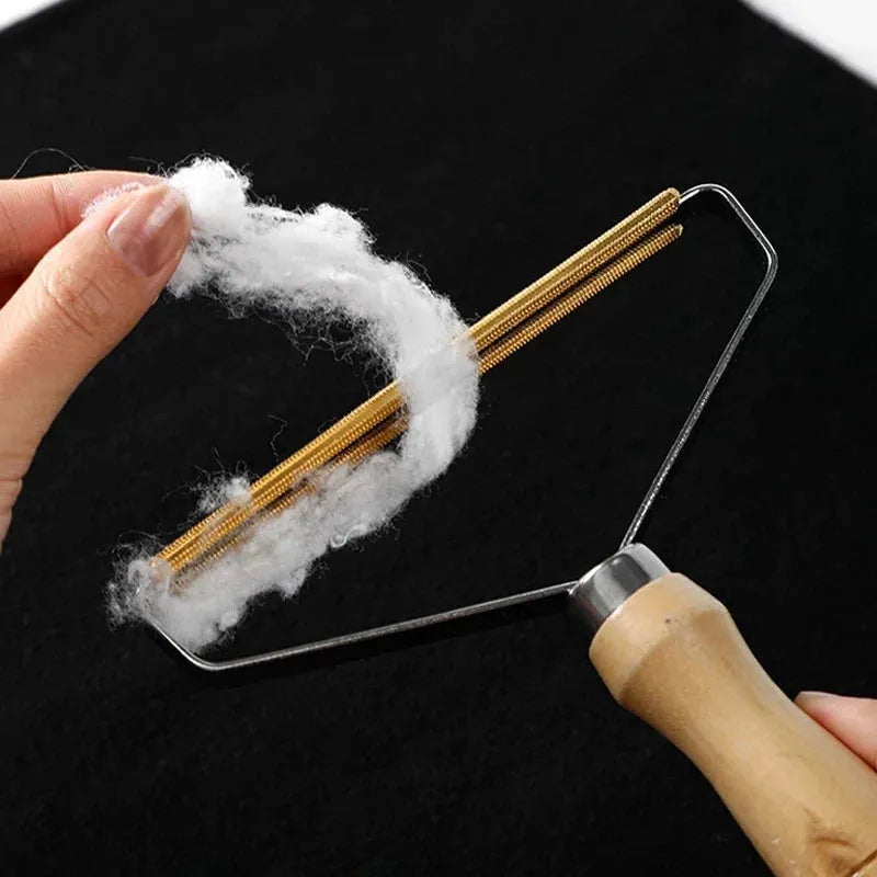 Portable Lint Remover Brush (Manual) "" Pet Hair, Fuzz & Fabric Cleaner "" For Clothes, Sofa & Carpet - Dreamy-Designs Store Online