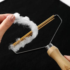 Portable Lint Remover Brush (Manual) "" Pet Hair, Fuzz & Fabric Cleaner "" For Clothes, Sofa & Carpet - Dreamy-Designs Store Online